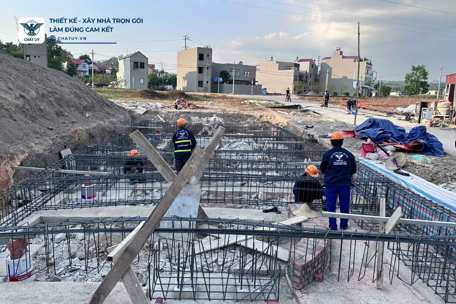 Thi công phần thô tạo nền móng vững vàng cho ngôi nhà trong tương lai
